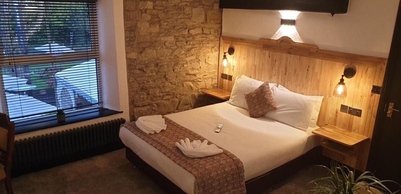 The Blue Boar Hotel Alcester Ngoại thất bức ảnh