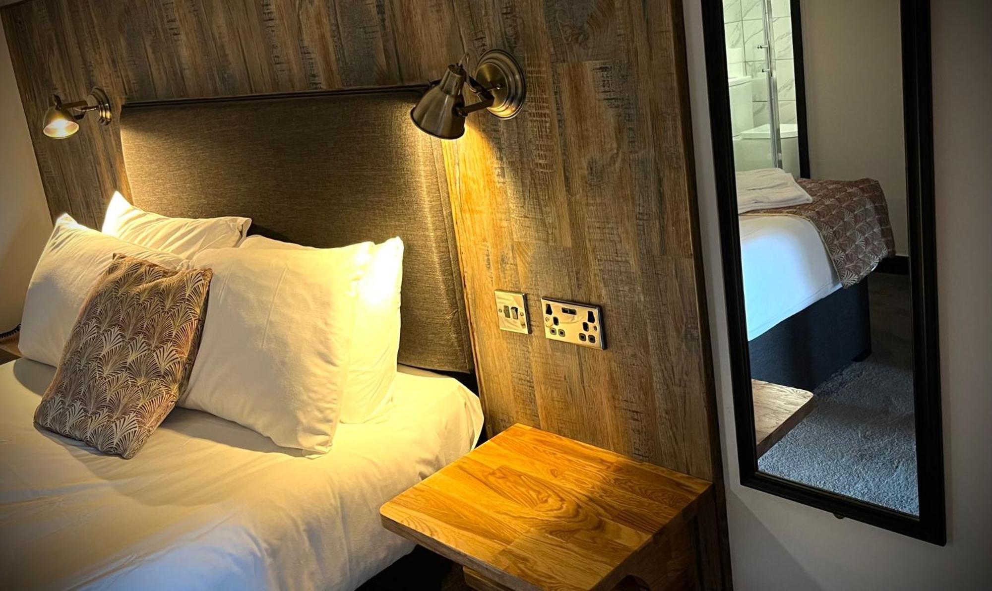 The Blue Boar Hotel Alcester Ngoại thất bức ảnh