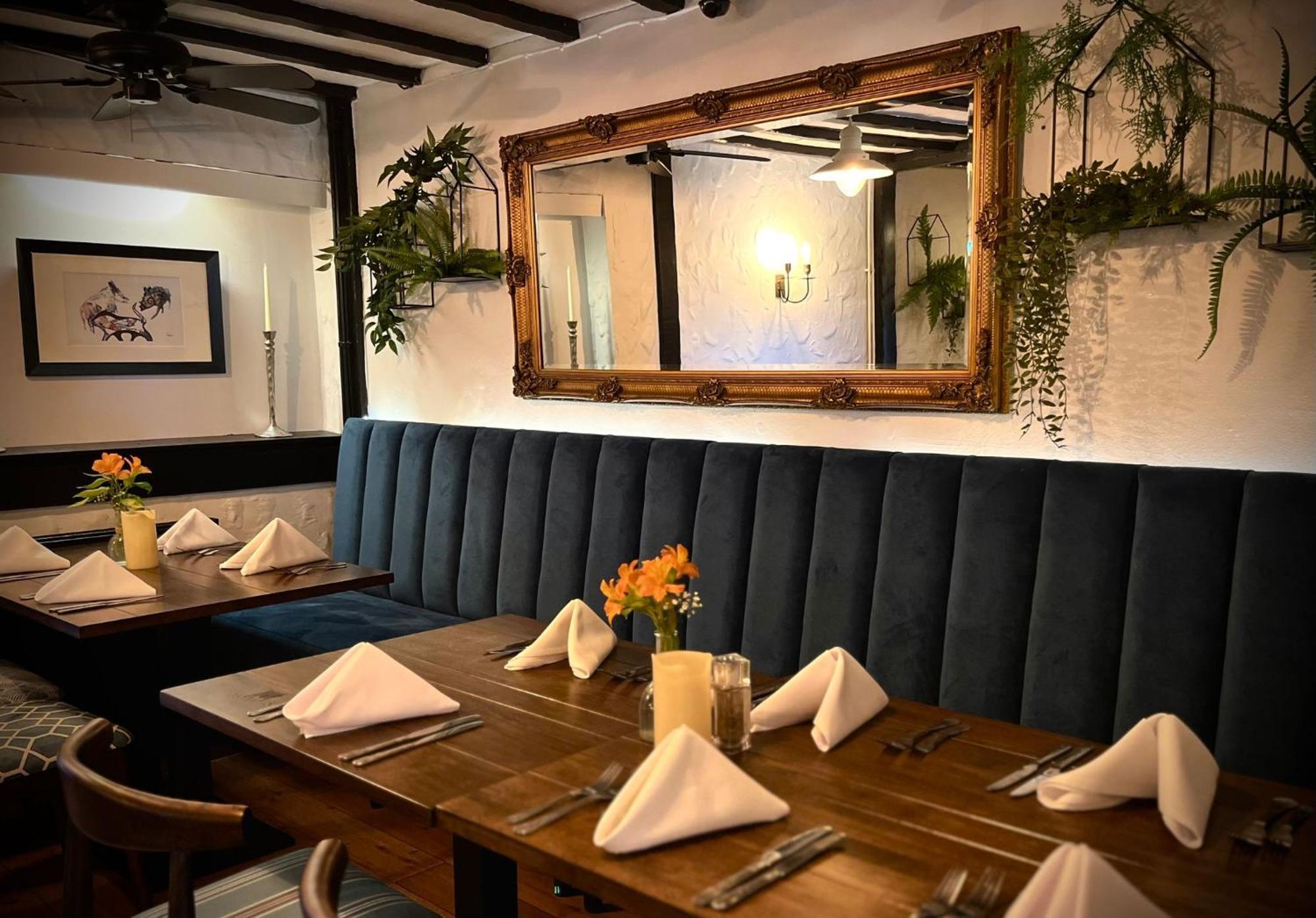 The Blue Boar Hotel Alcester Ngoại thất bức ảnh